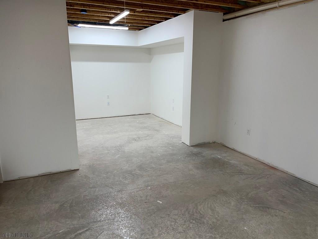 Rolling Hills - Residential