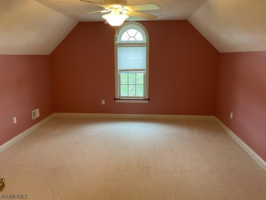 Rolling Hills - Residential