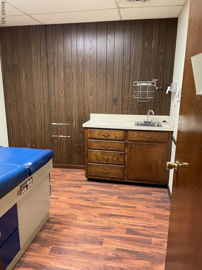 Unknown - Commercial Sale