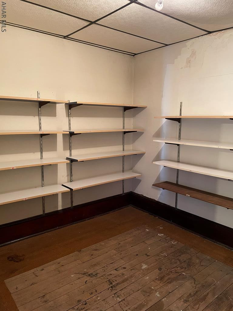 Unknown - Commercial Sale