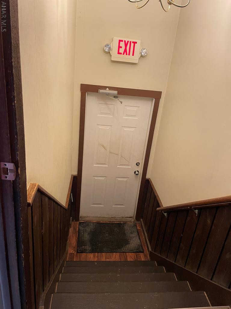 Unknown - Commercial Sale