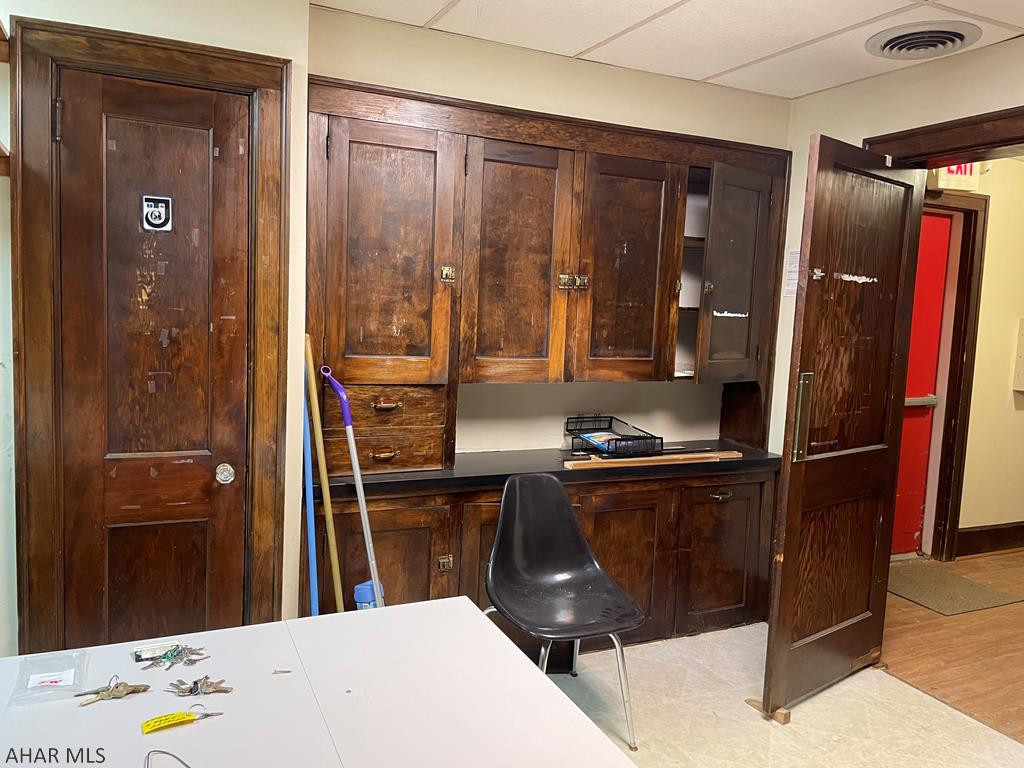 Unknown - Commercial Sale