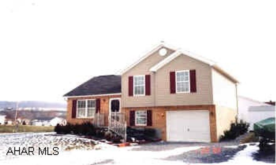 NEWER VINYL SIDED HOME ON NICE LEVEL LOT.  APPLIANCES STAY.  SHED STAYS.