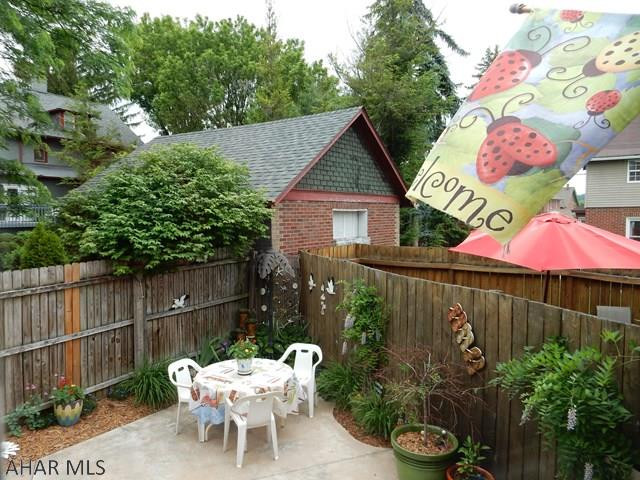 Hollidaysburg - Residential