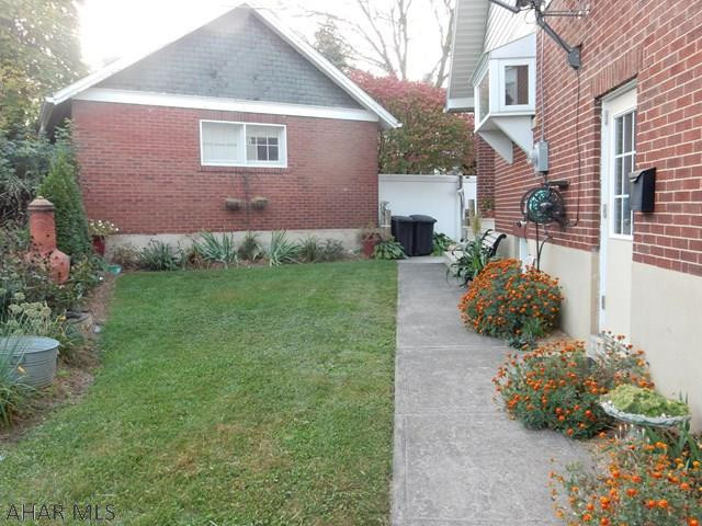 Hollidaysburg - Residential