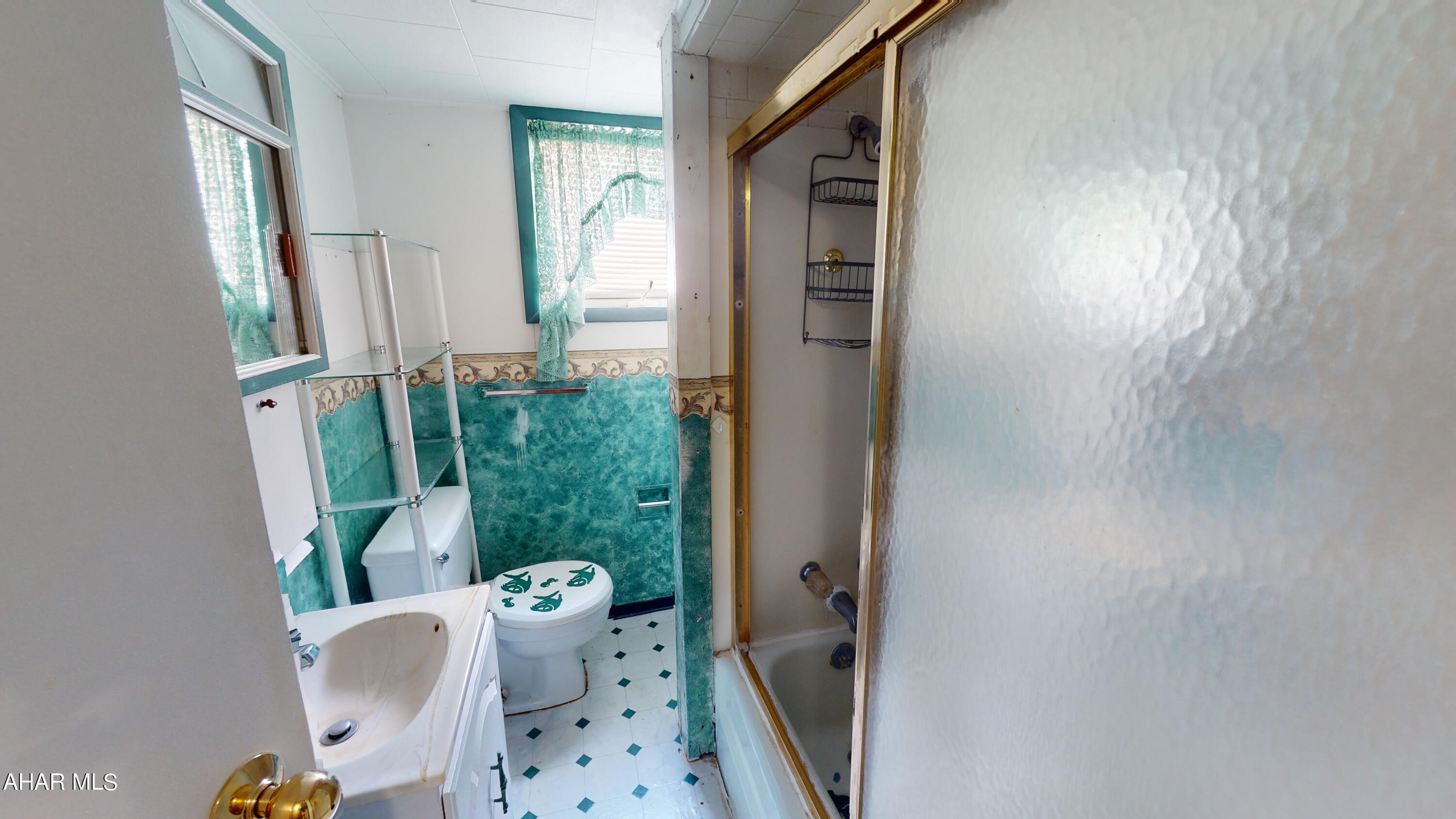 Juniata - Residential