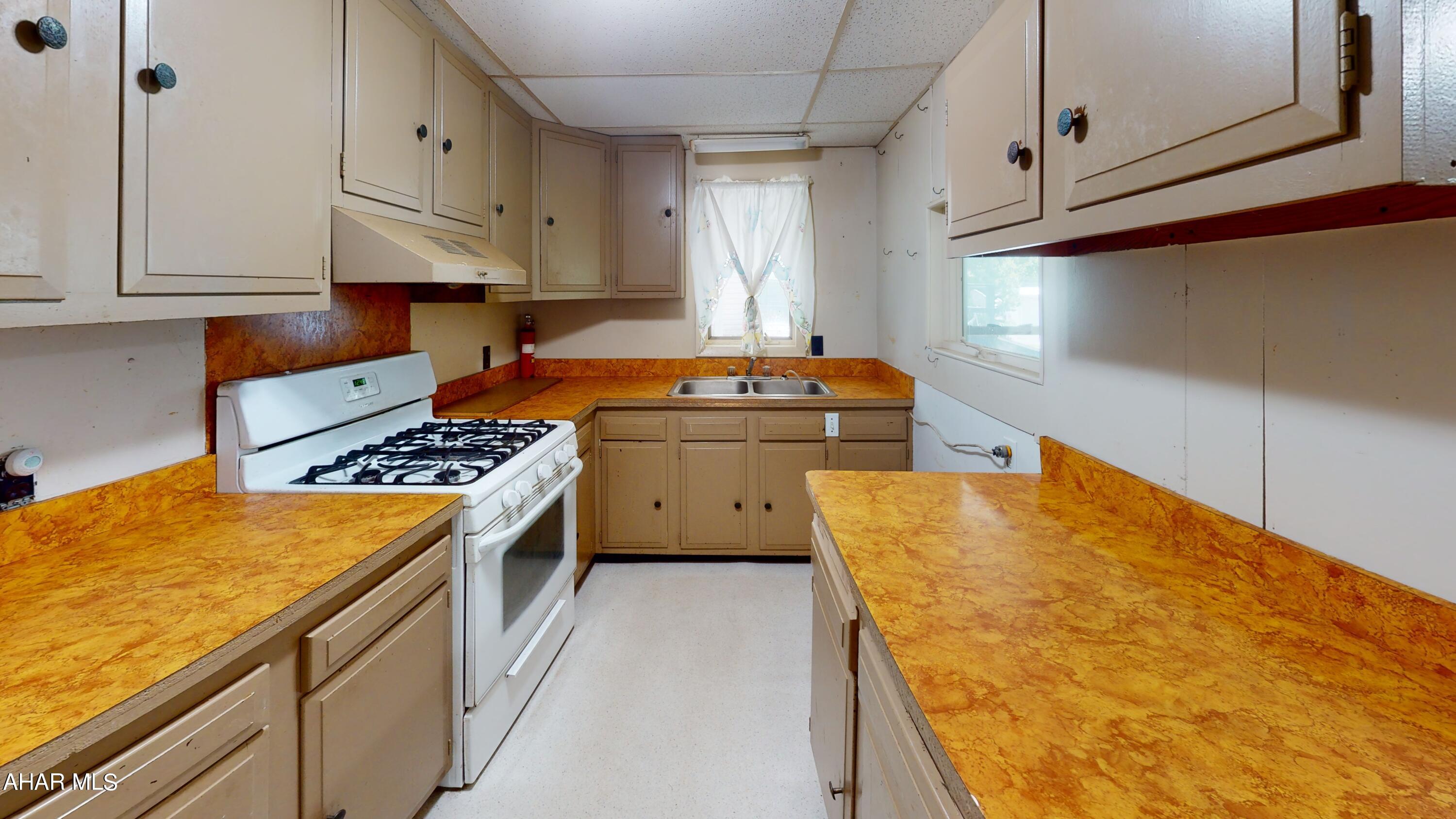 Juniata - Residential