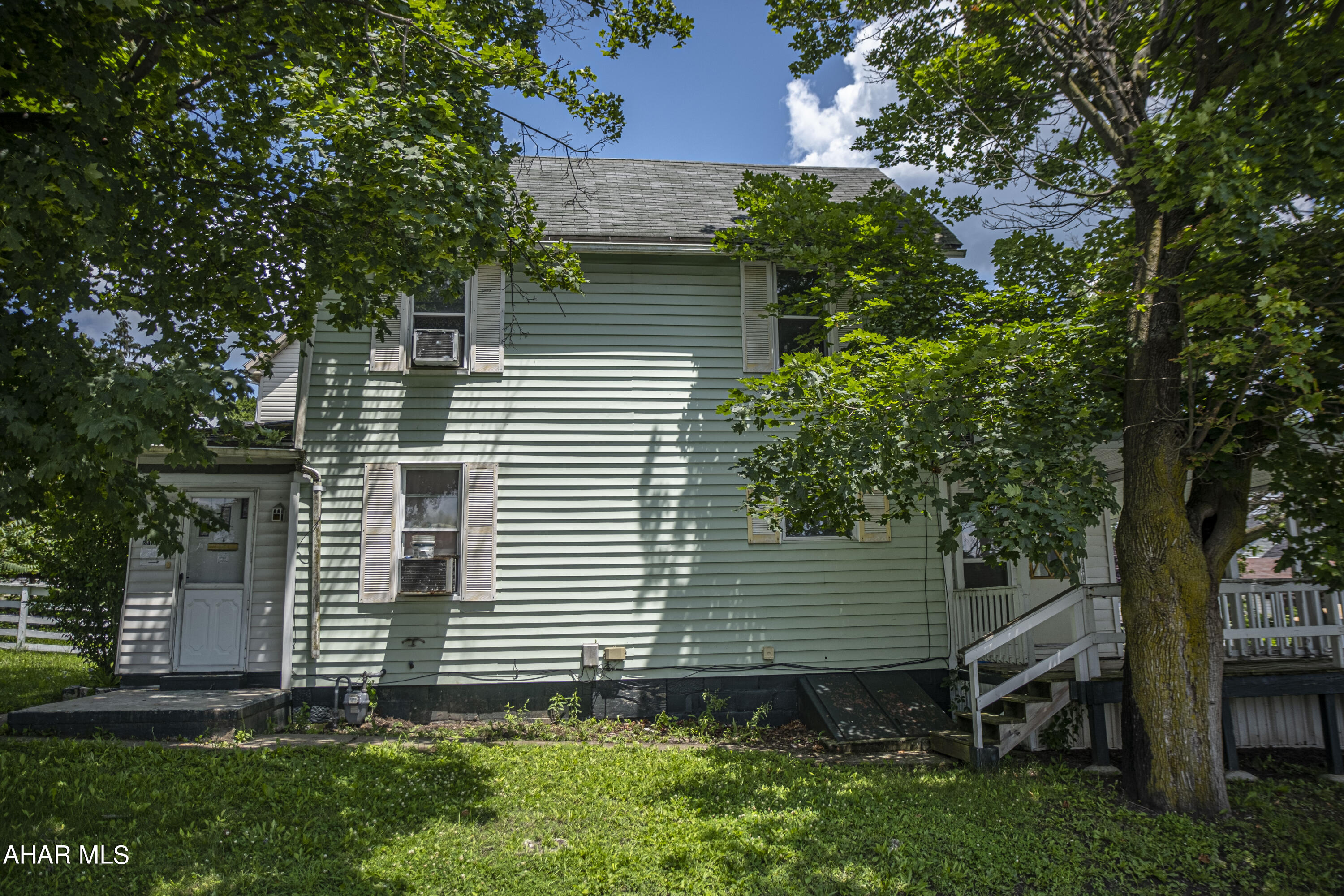 Juniata - Residential