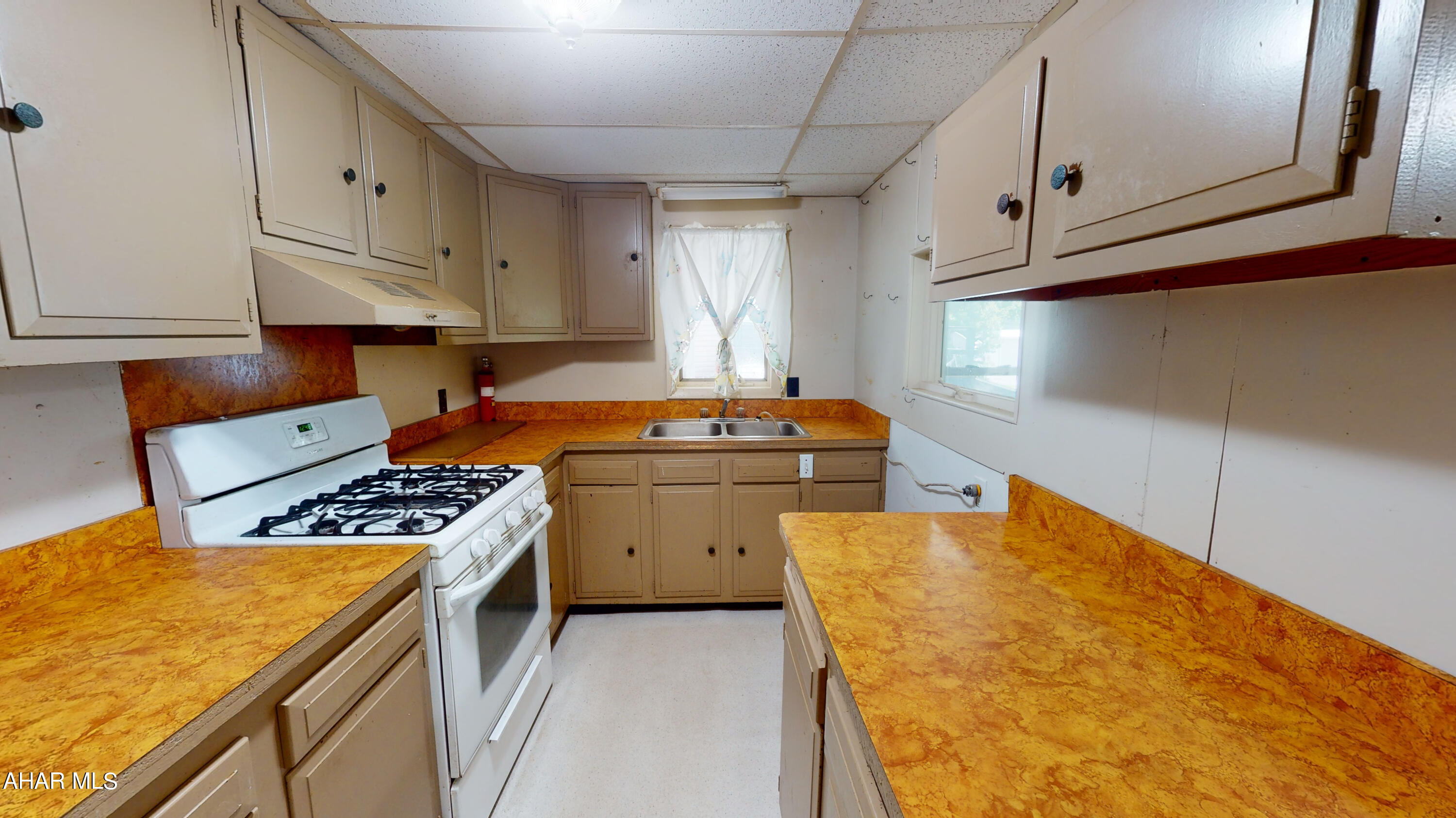 Juniata - Residential