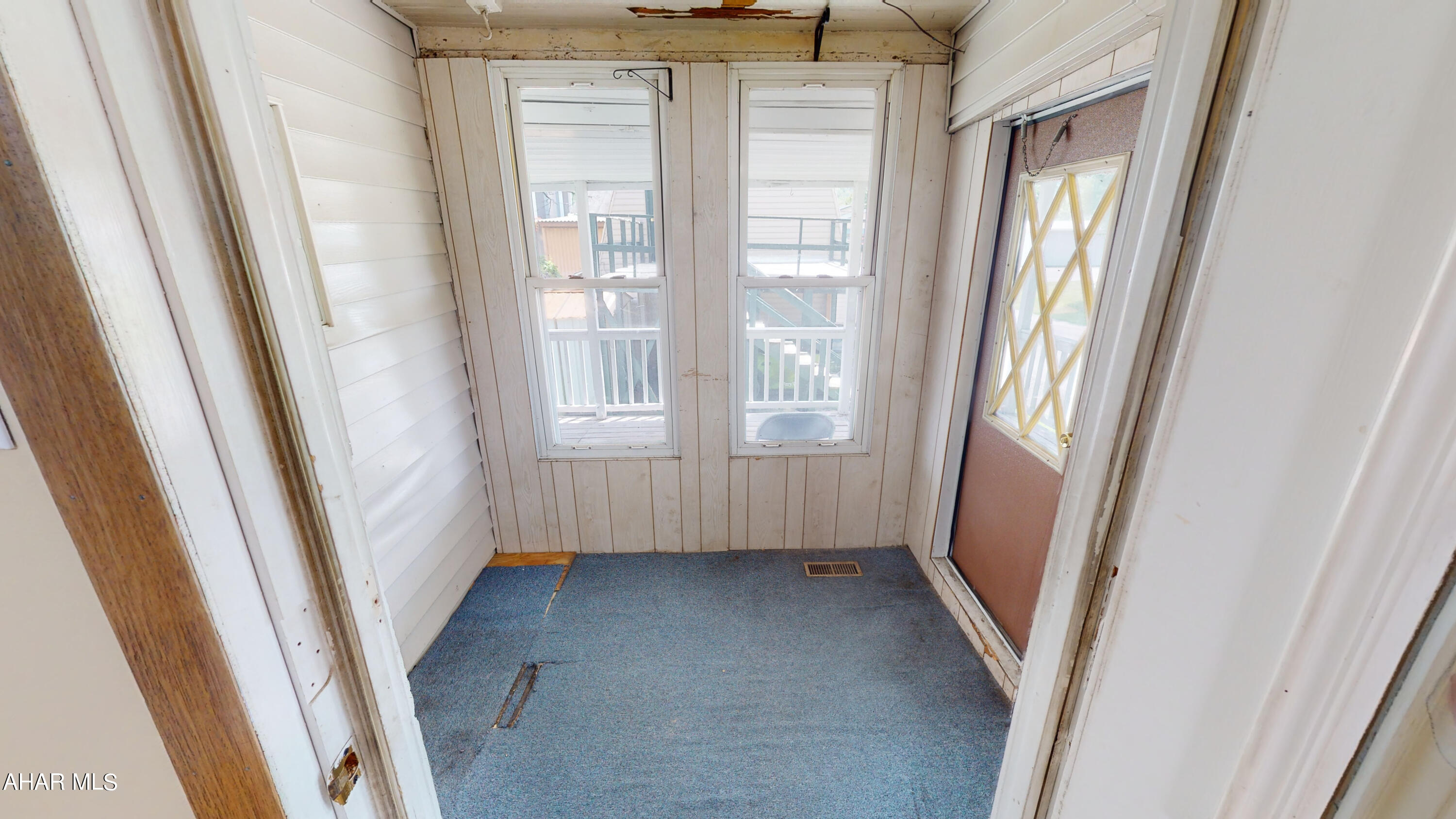 Juniata - Residential