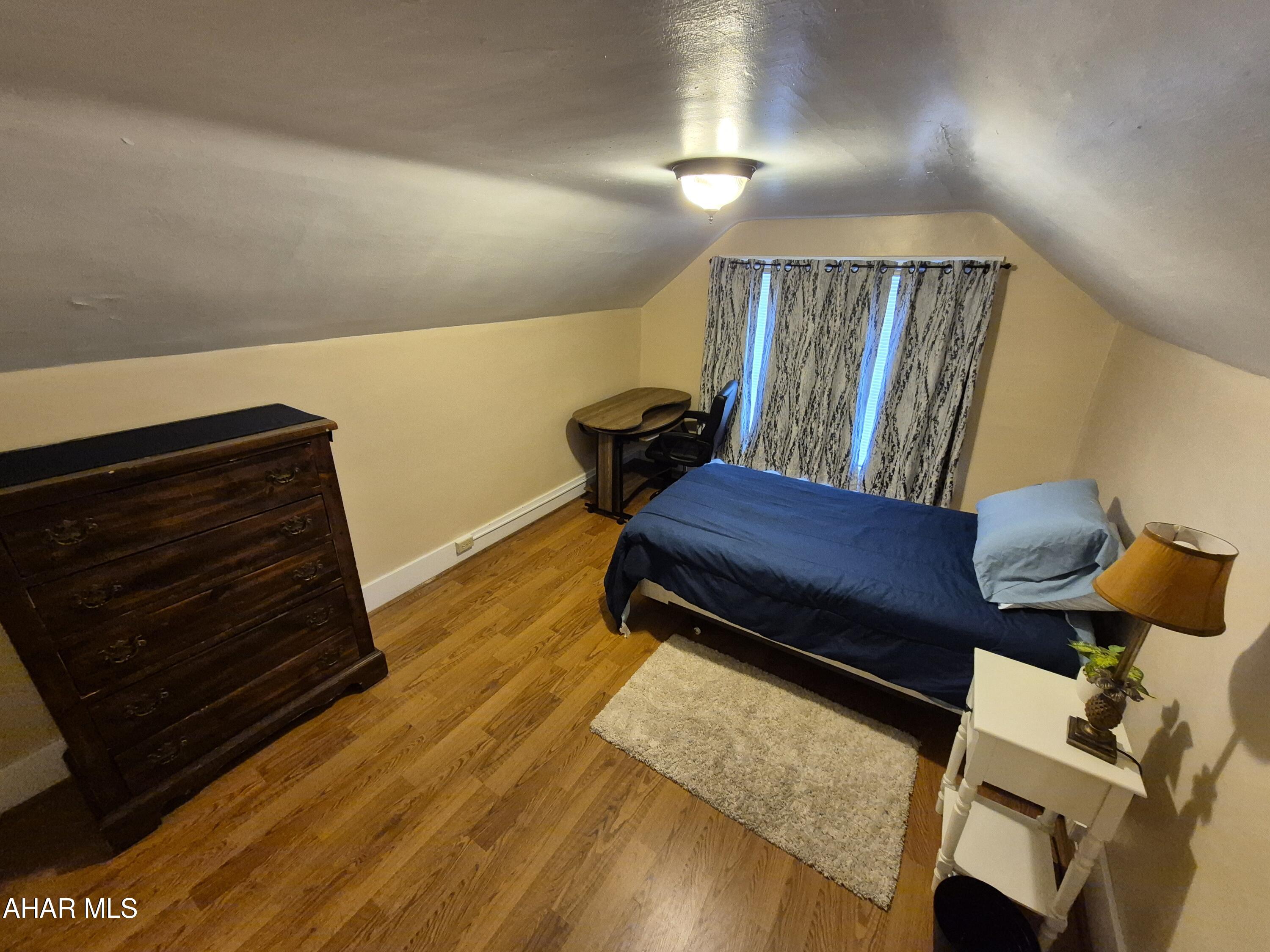 Juniata - Residential