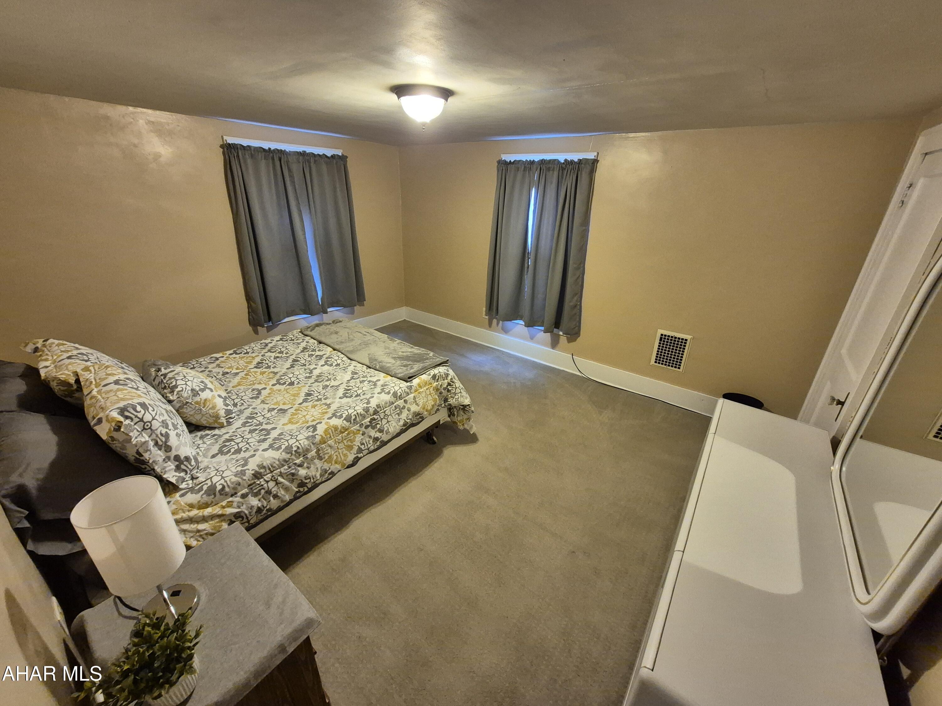 Juniata - Residential