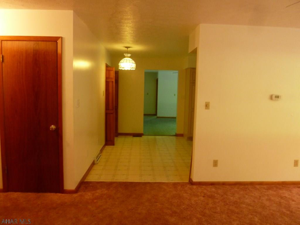 Glendale Yearound - Residential