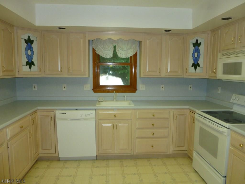 Glendale Yearound - Residential