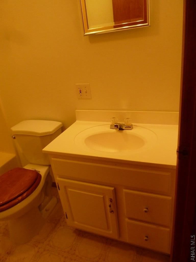 Glendale Yearound - Residential