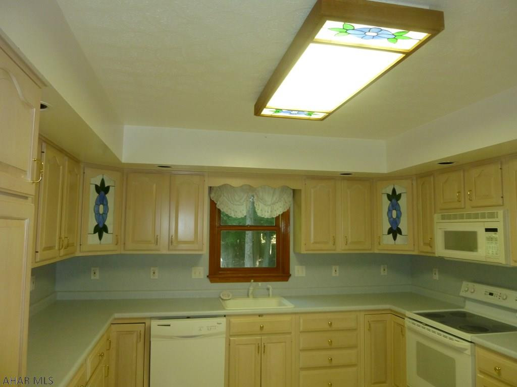 Glendale Yearound - Residential