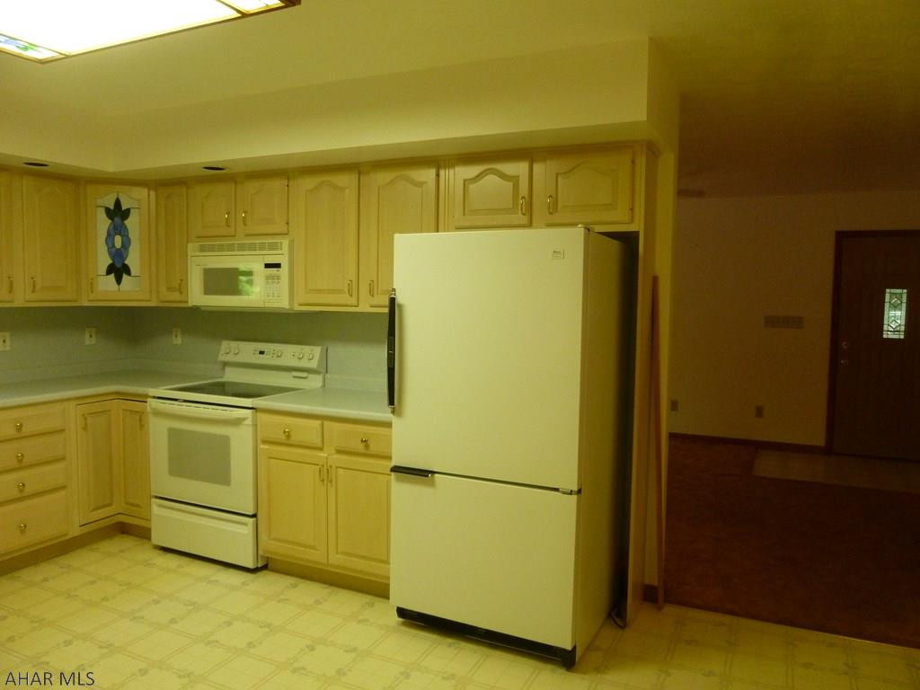 Glendale Yearound - Residential