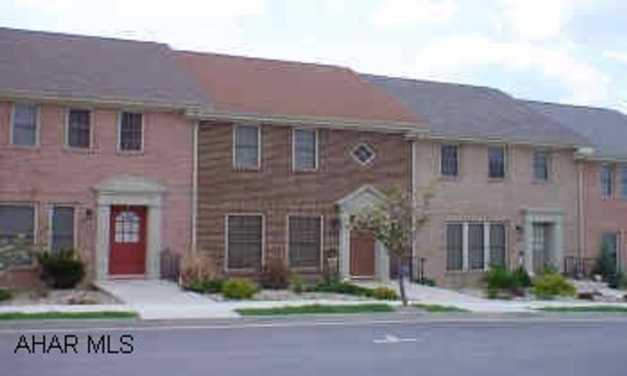 Better than new, smart, stunning townhouse in Holliday Hills, gas heat, central air, finished basement 1 1/2 baths Better than new, smart, stunning townhouse in Holliday Hills, gas heat, central air, finished basement 1 1/2 baths