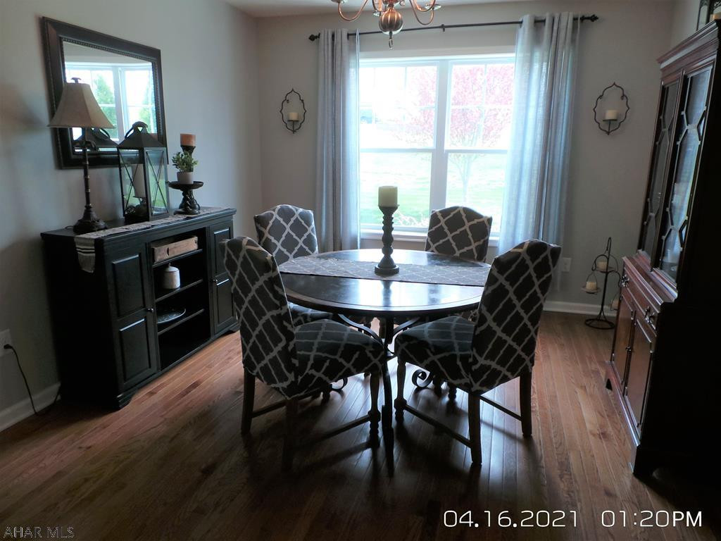 Rolling Hills - Residential