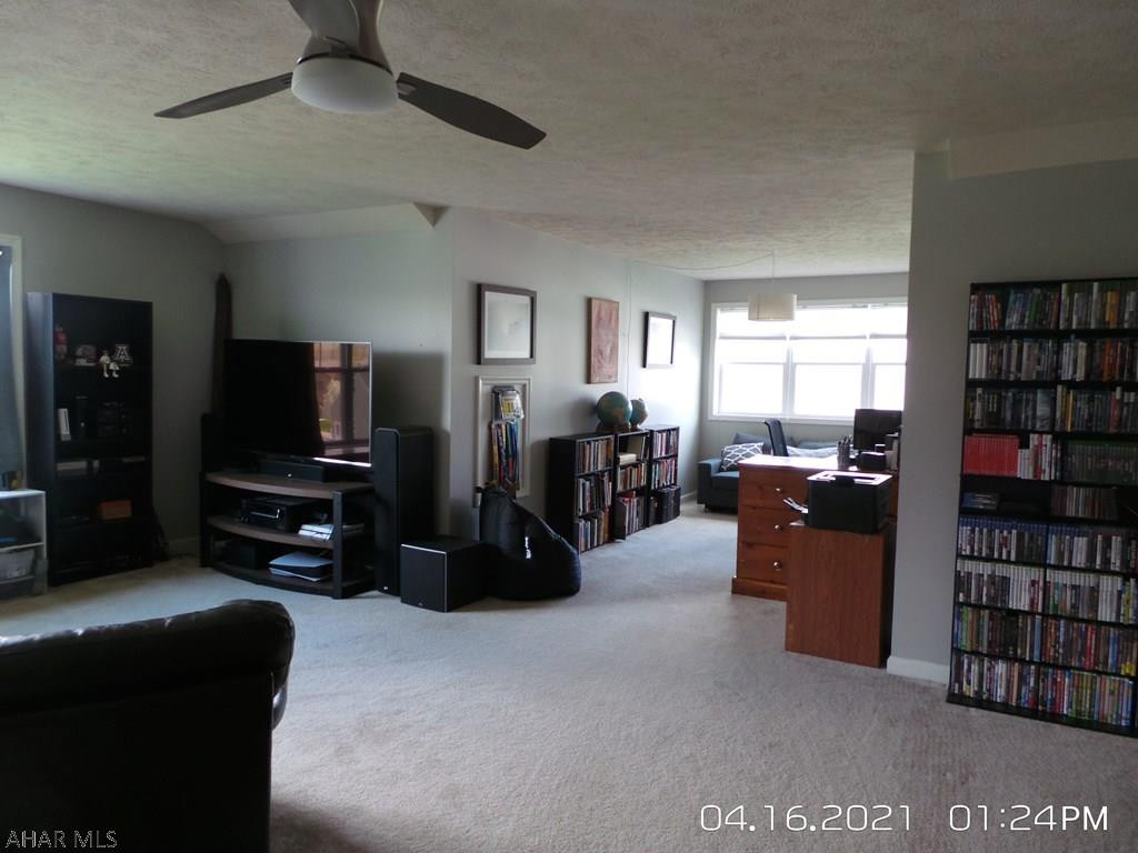 Rolling Hills - Residential