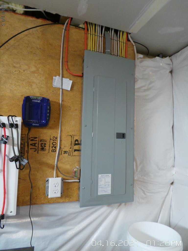 Rolling Hills - Residential