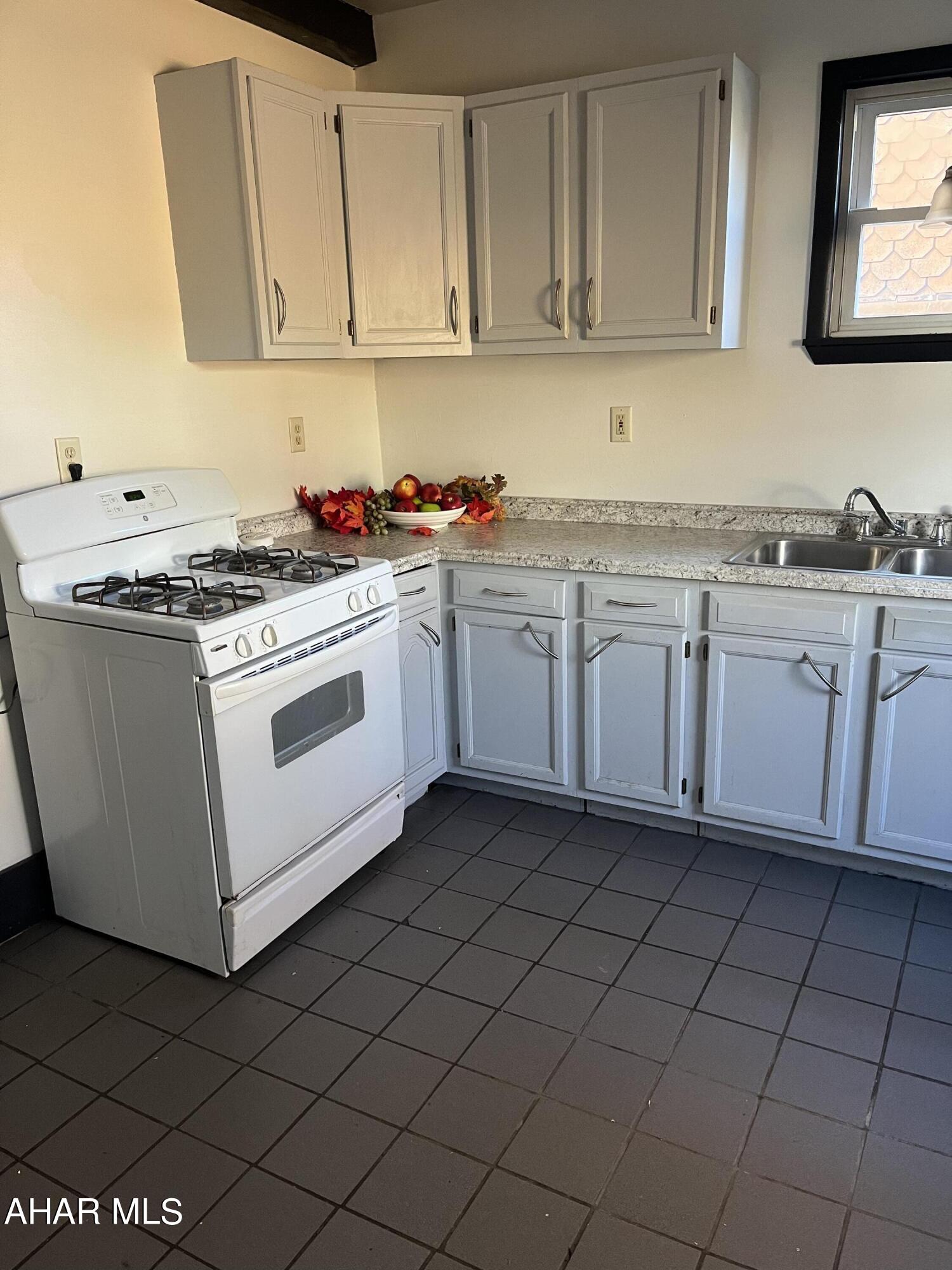 Juniata - Residential