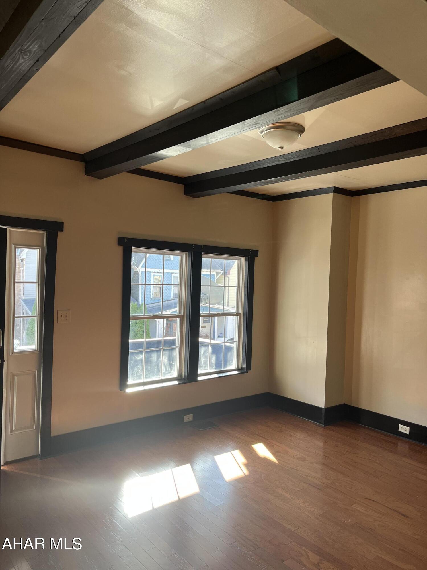 Juniata - Residential