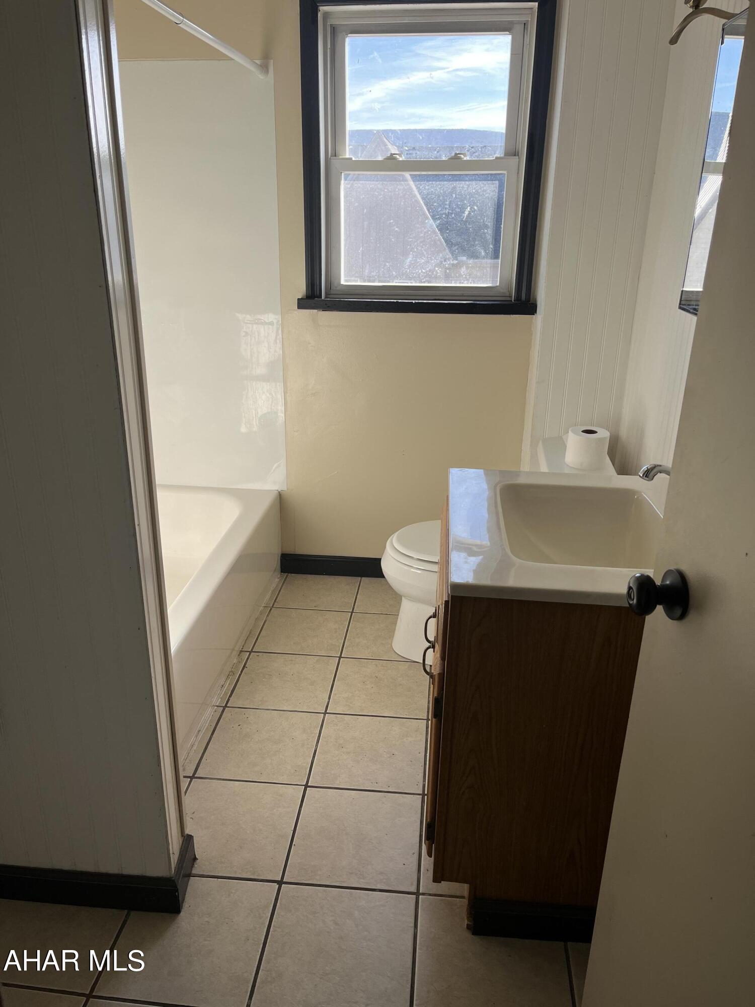 Juniata - Residential