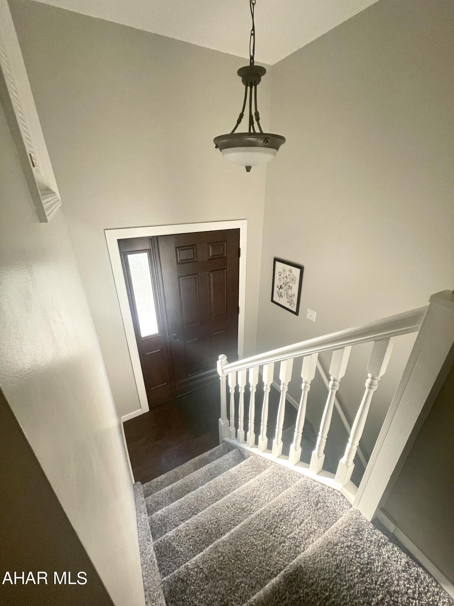 Foot of Ten - Residential