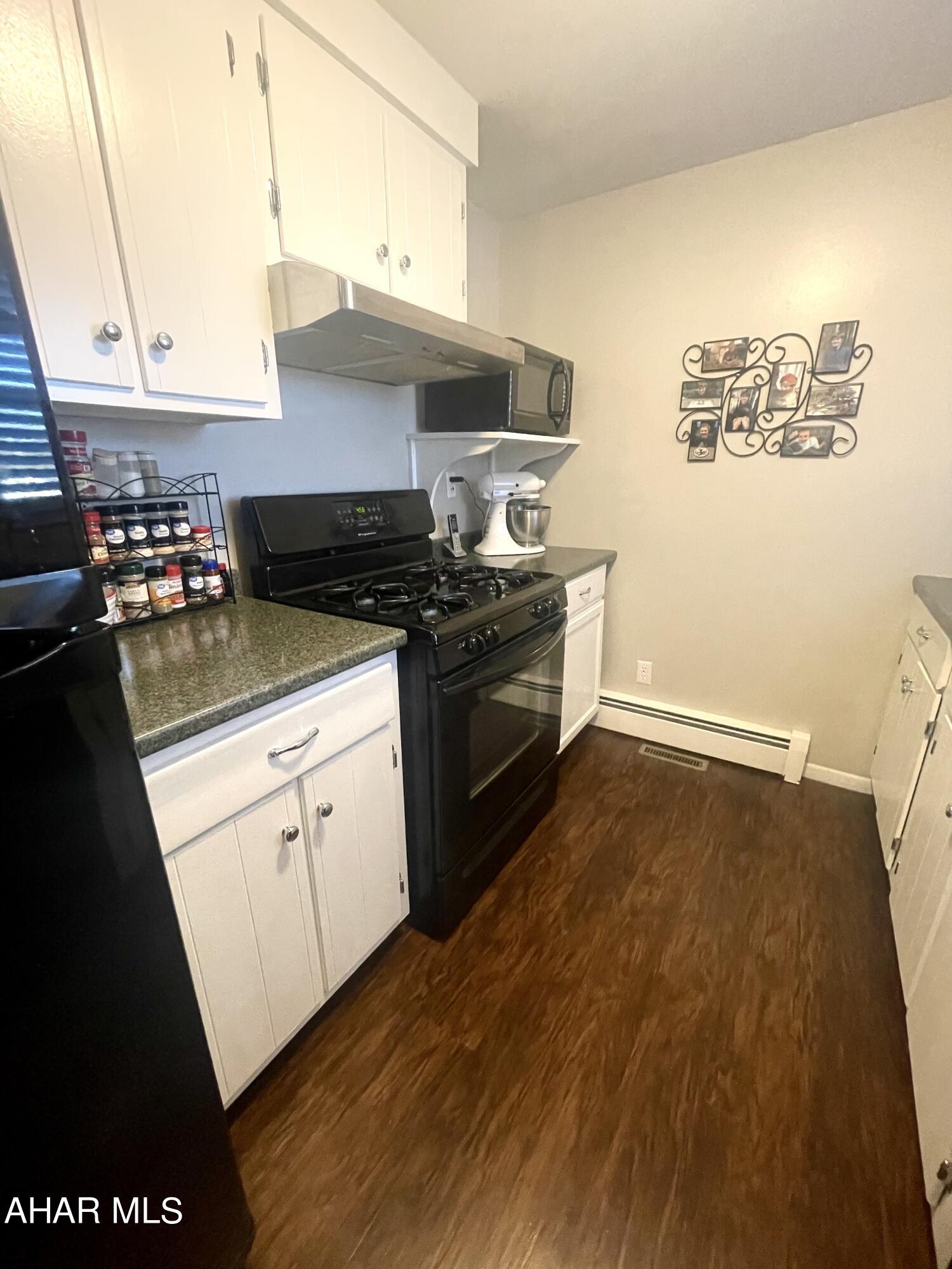 Foot of Ten - Residential