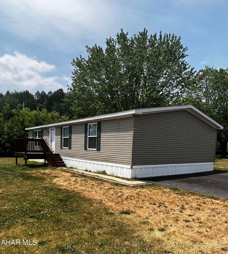 Stunning 2020 Colony mobile home on leased land in Logan Ridge, Tyrone. The open floor plan, walk in closet space, and large bedrooms make this a must see mobile home on leased land. Enjoy the convenience of 1 floor living in the Logan Ridge Mobile Home Community in Tyrone. Schedule your tour today! This is a manufactured home on leased land. Lease includes trash removal for $385 per month.