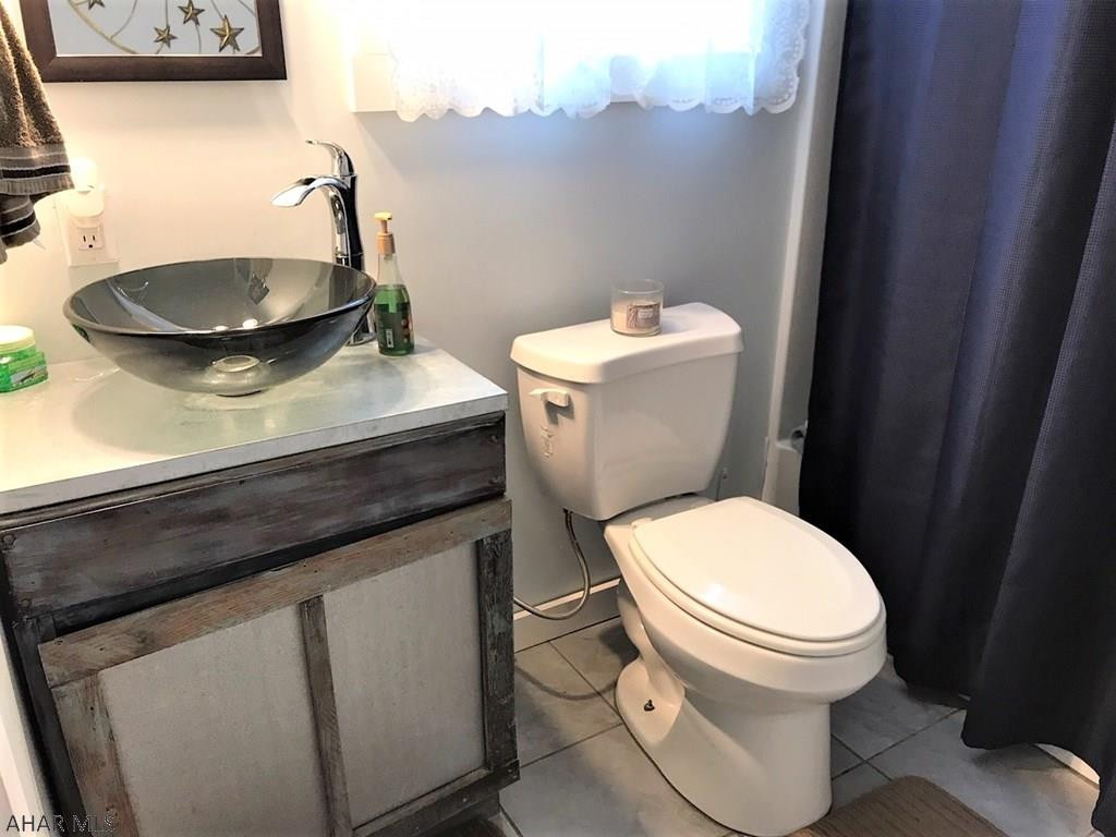 Unknown - Residential