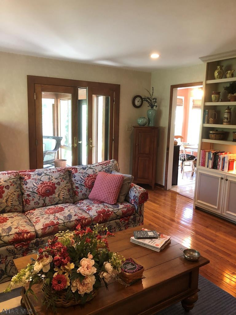 Stonehedge - Residential