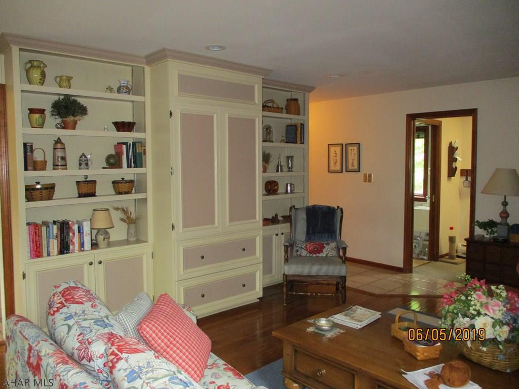 Stonehedge - Residential