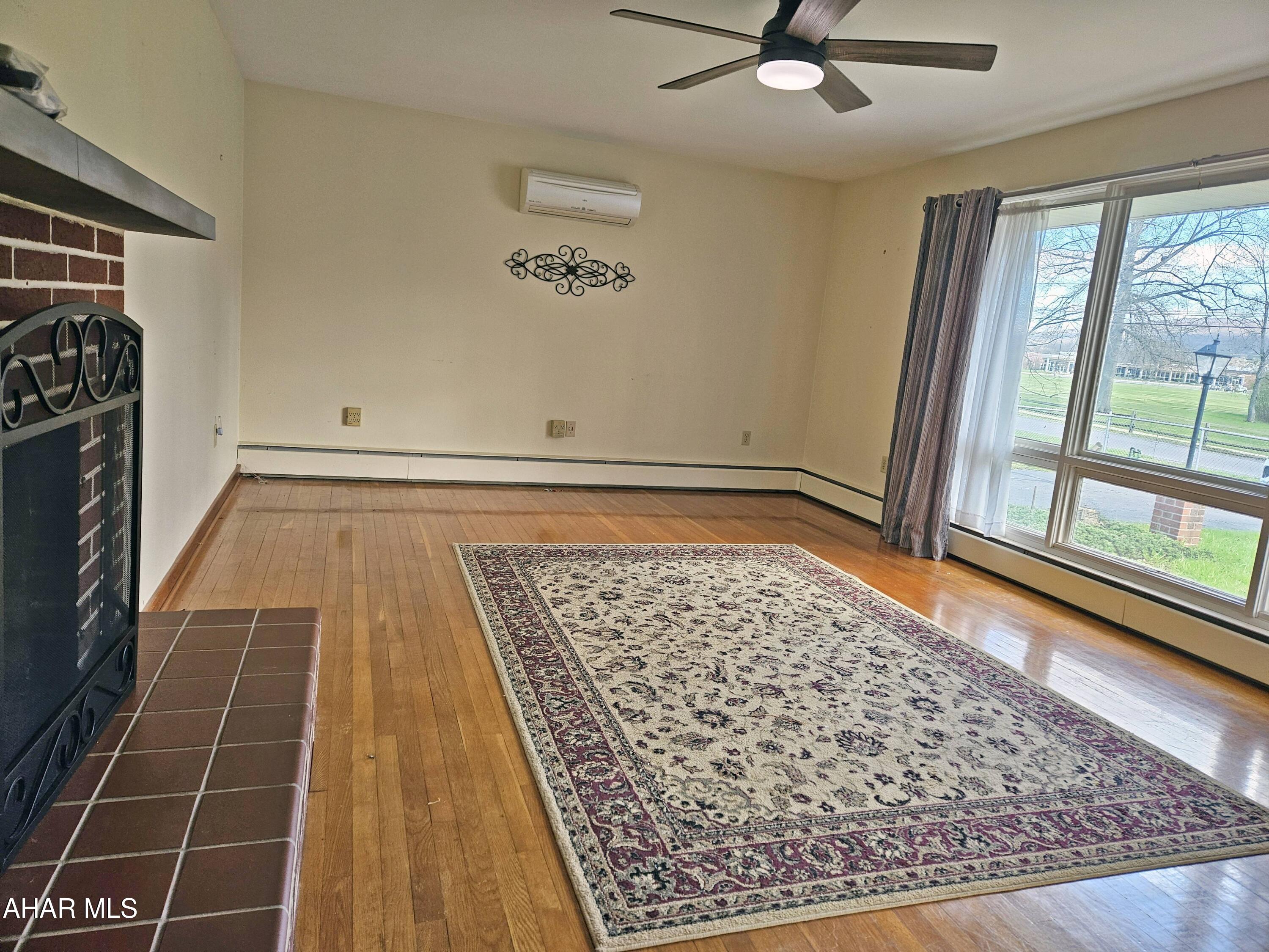 Hollidaysburg - Residential