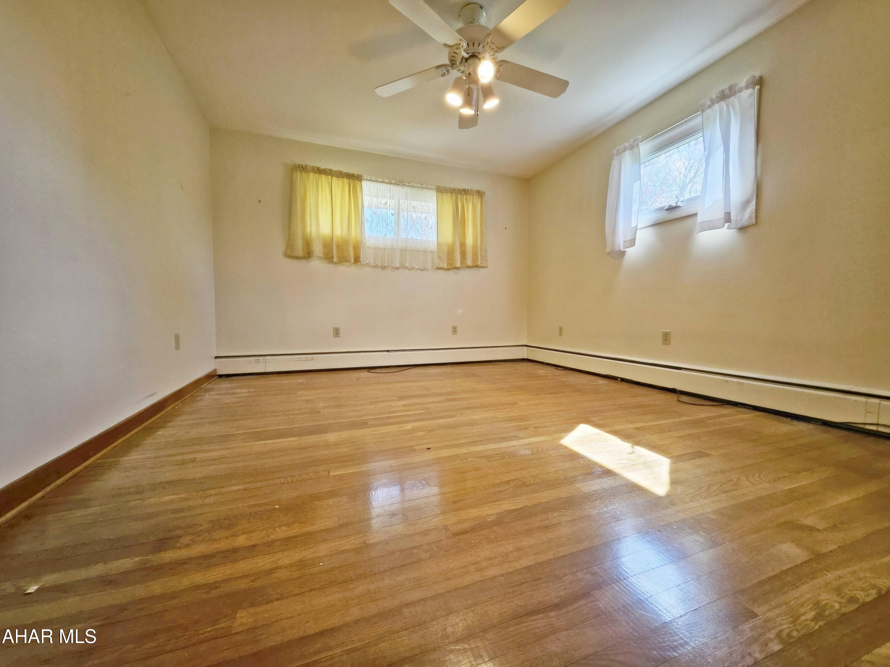 Hollidaysburg - Residential