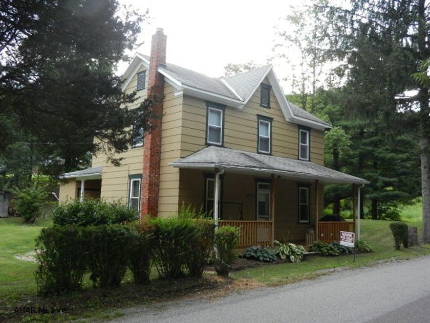 2 story, 3 BR home on a 0.28 acre lot. Newer windows, wood floors re-finished in BR 2014. New kitchen counter tops in 2014.