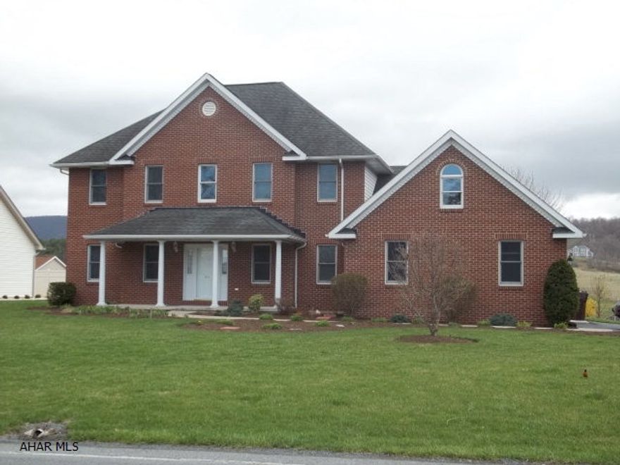 Beautiful Layout, bright and airy with large windows throughout.  Hardwood floors, CA, 1st floor bedroom with full bath, unobstructed views due to double lot, family room and laundry off the kitchen central vac, heated garage and basement, 3 zone heat.   Super large unfinished bonus room over the garage with skylights and beautiful landscaping.  Priced to sell.  FULL HOME WARRANTY  PROPERTY QUALIFIES FOR USDA RURAL HOUSING LOAN