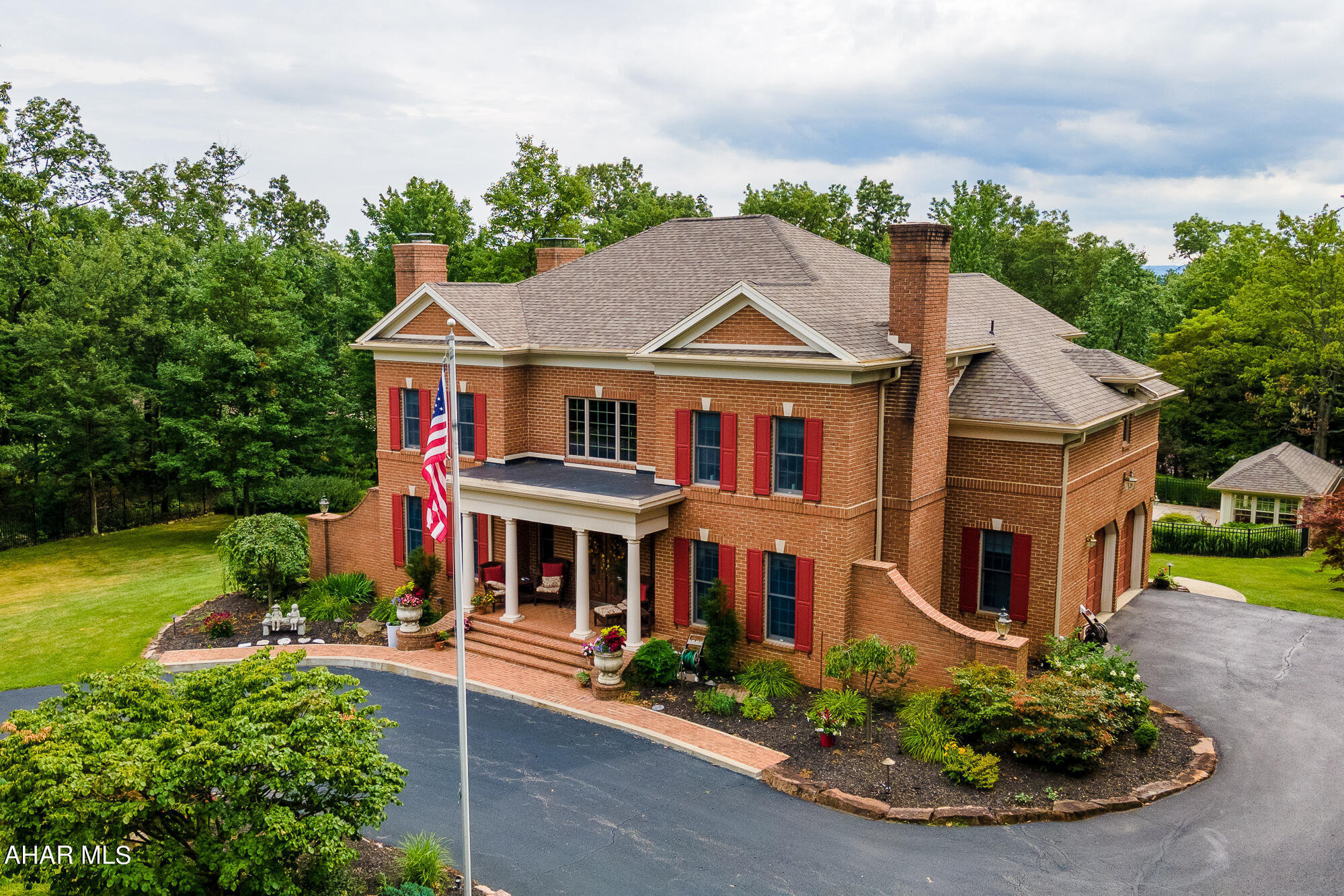 Stonehedge - Residential