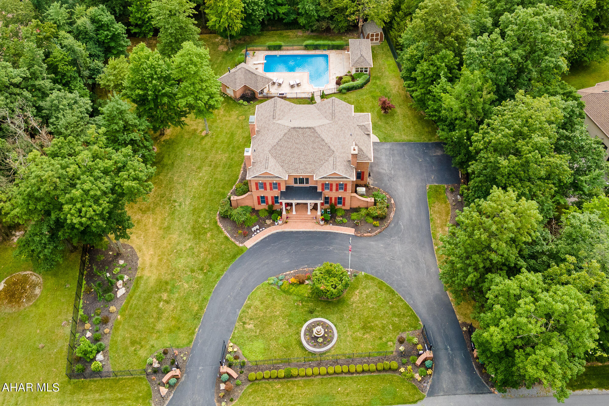 Stonehedge - Residential