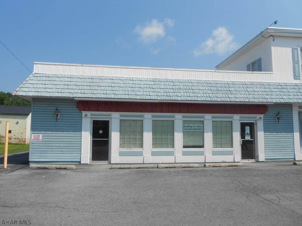 Unknown - Commercial Lease