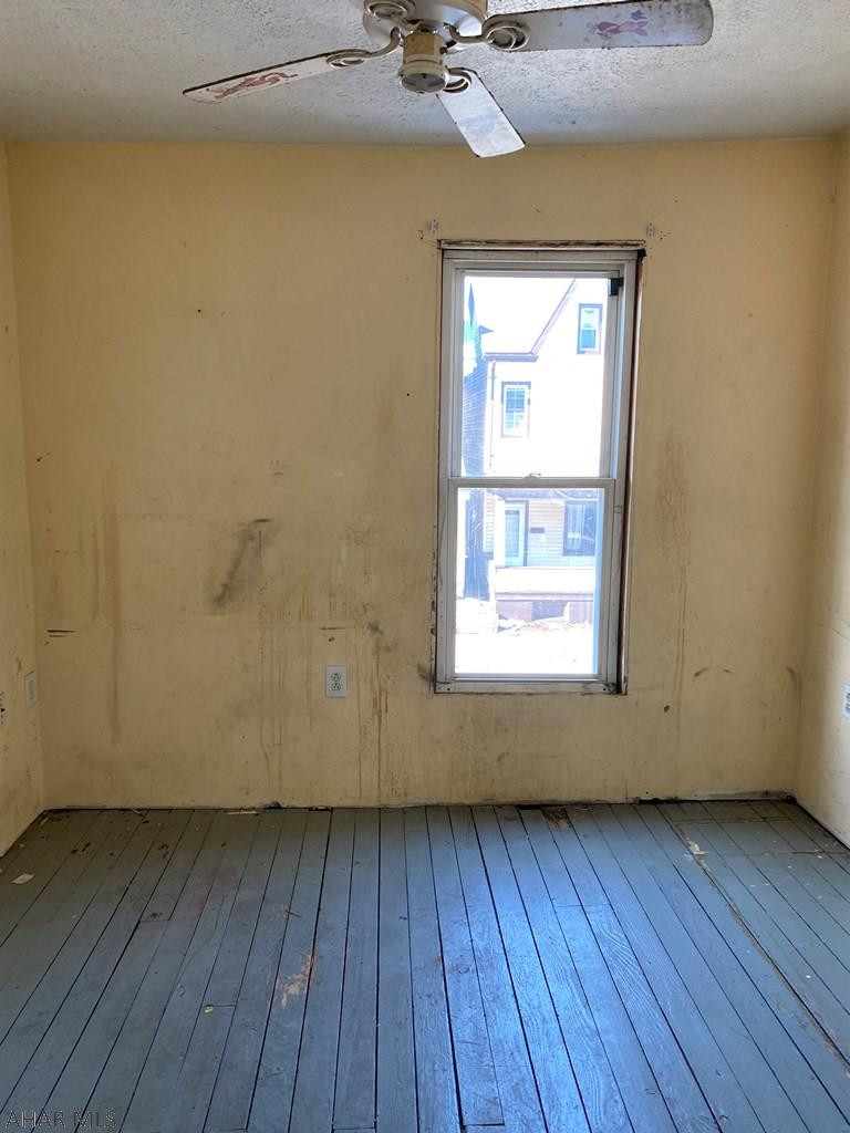 Juniata - Residential