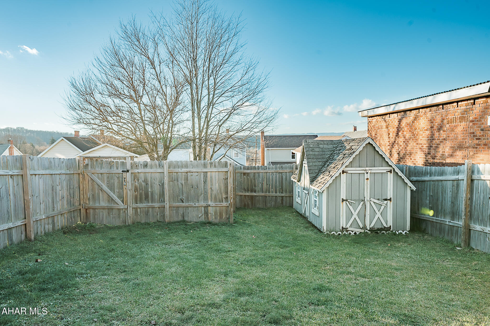 Unknown - Residential