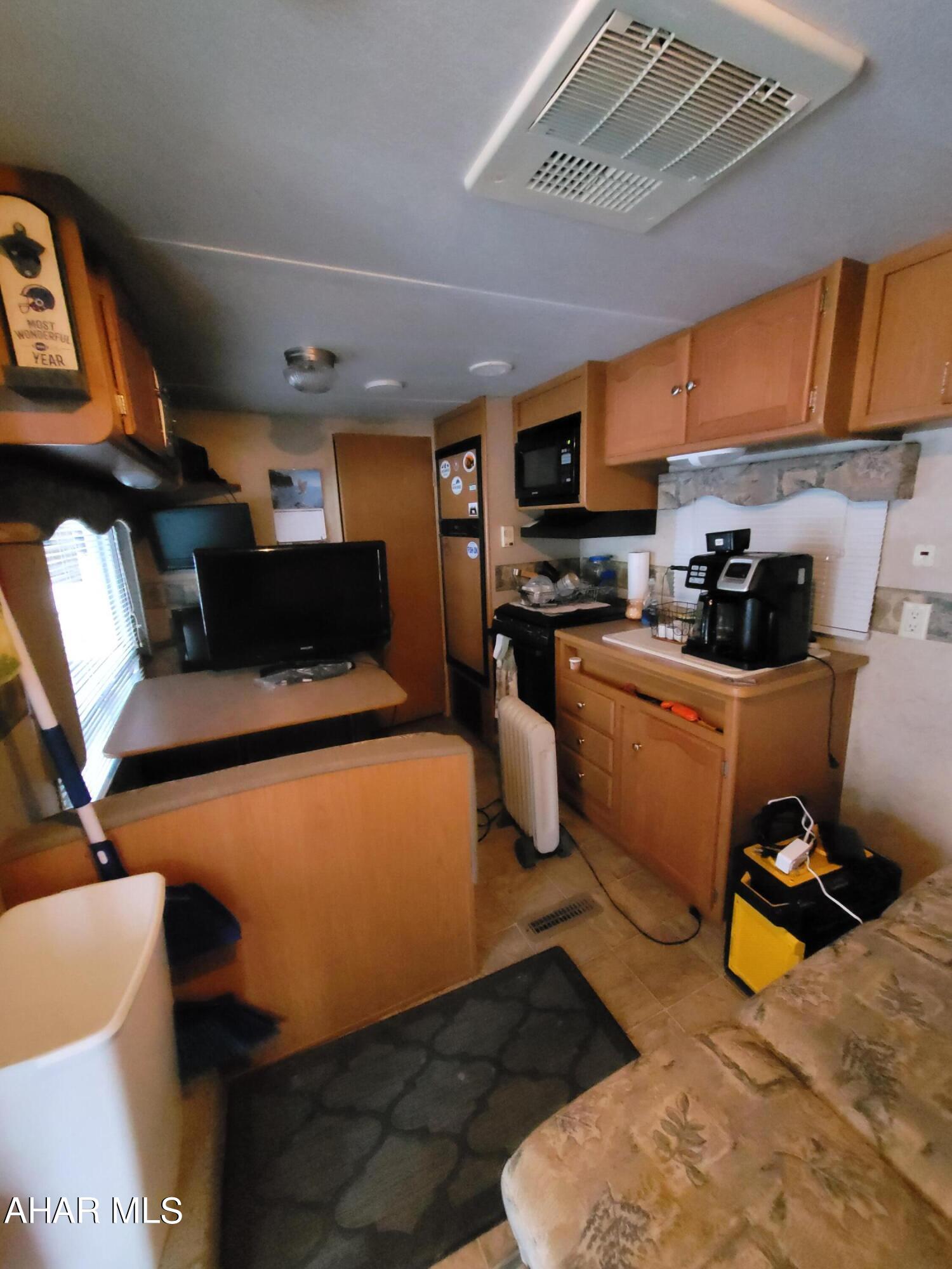 Glendale Yearound - Residential