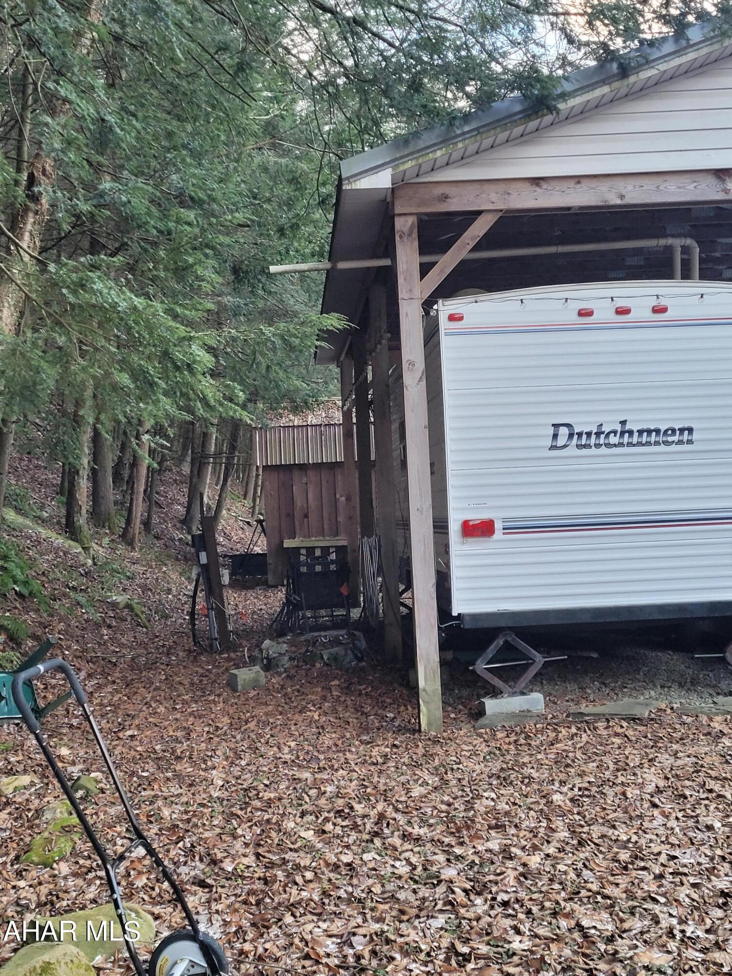 Glendale Yearound - Residential