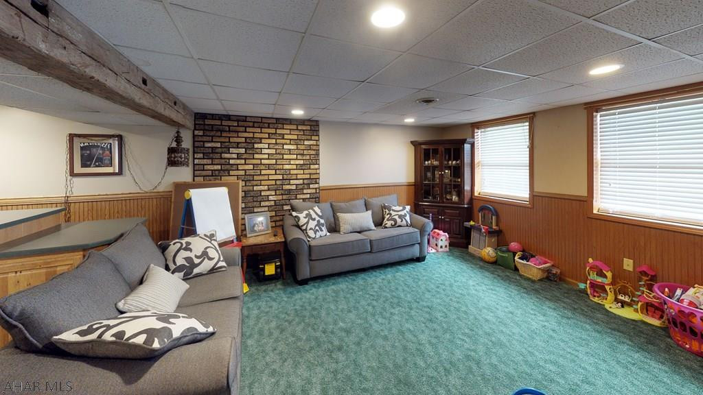 Rolling Hills - Residential