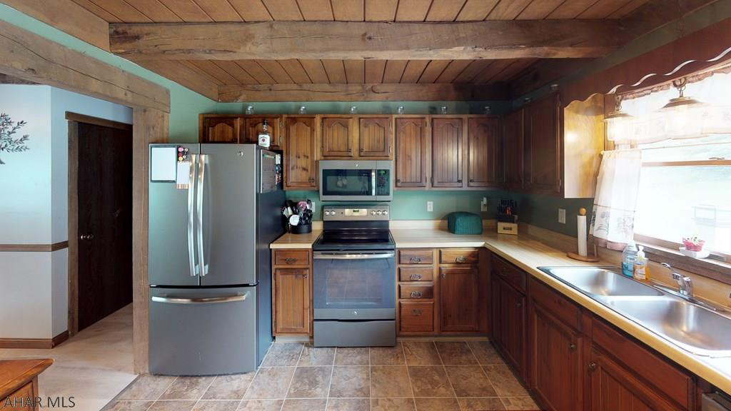 Rolling Hills - Residential