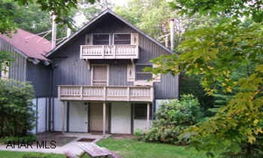 updated heating system, repainted. Repainted. Satellite dish 2 outlets. new heating system $250 per quarter includes trash, road maintenance, use of pool & tennis courts.