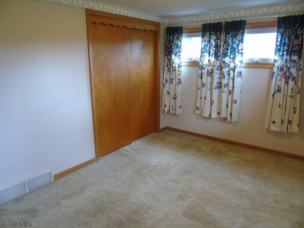 Llyswen - Residential