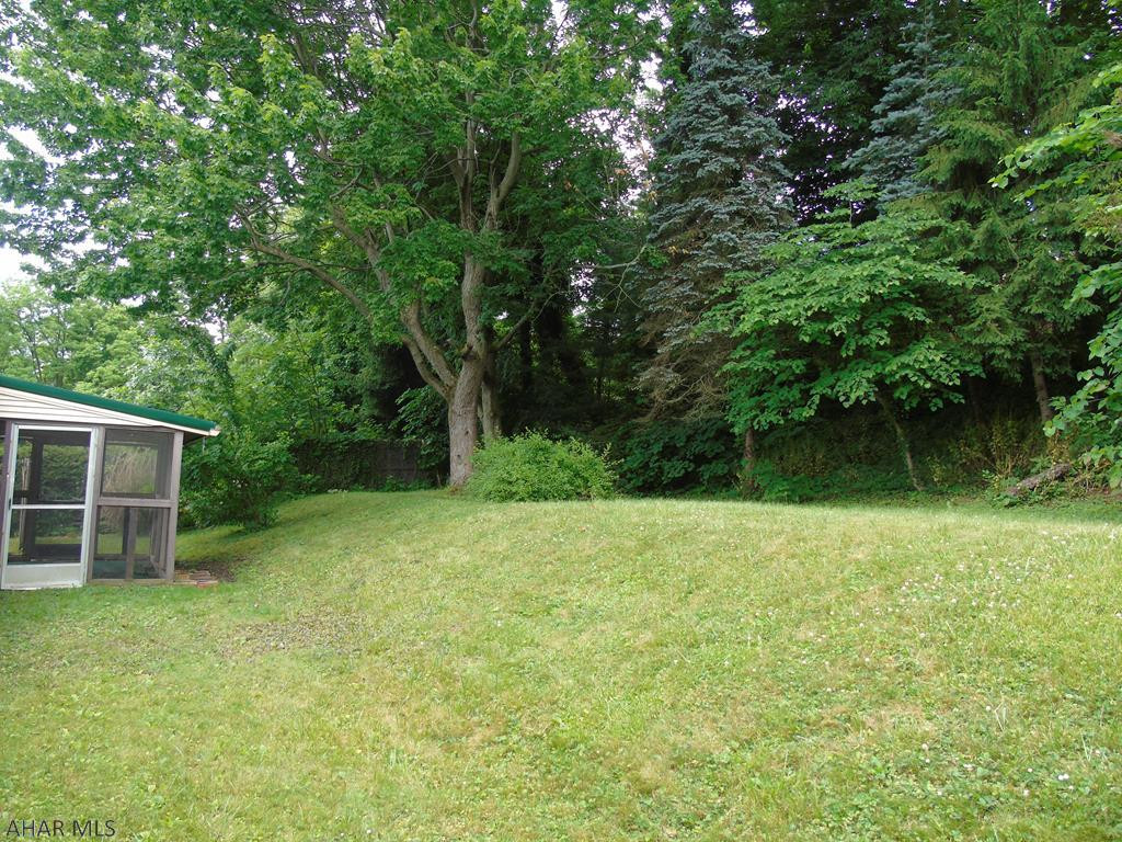 Llyswen - Residential